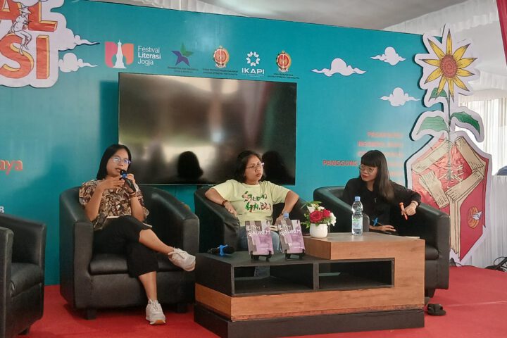 Diskusi buku novel Nyi Sadikem karya Artie Ahmad, Festival Literasi Yogyakarta, DPAD, Jumat, 11 Juli 2023.