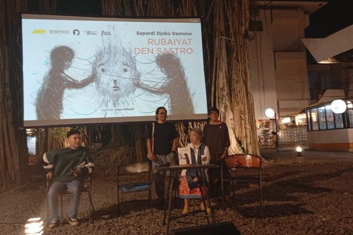 Sapardi dan Rubaiyat dalam Koper.
