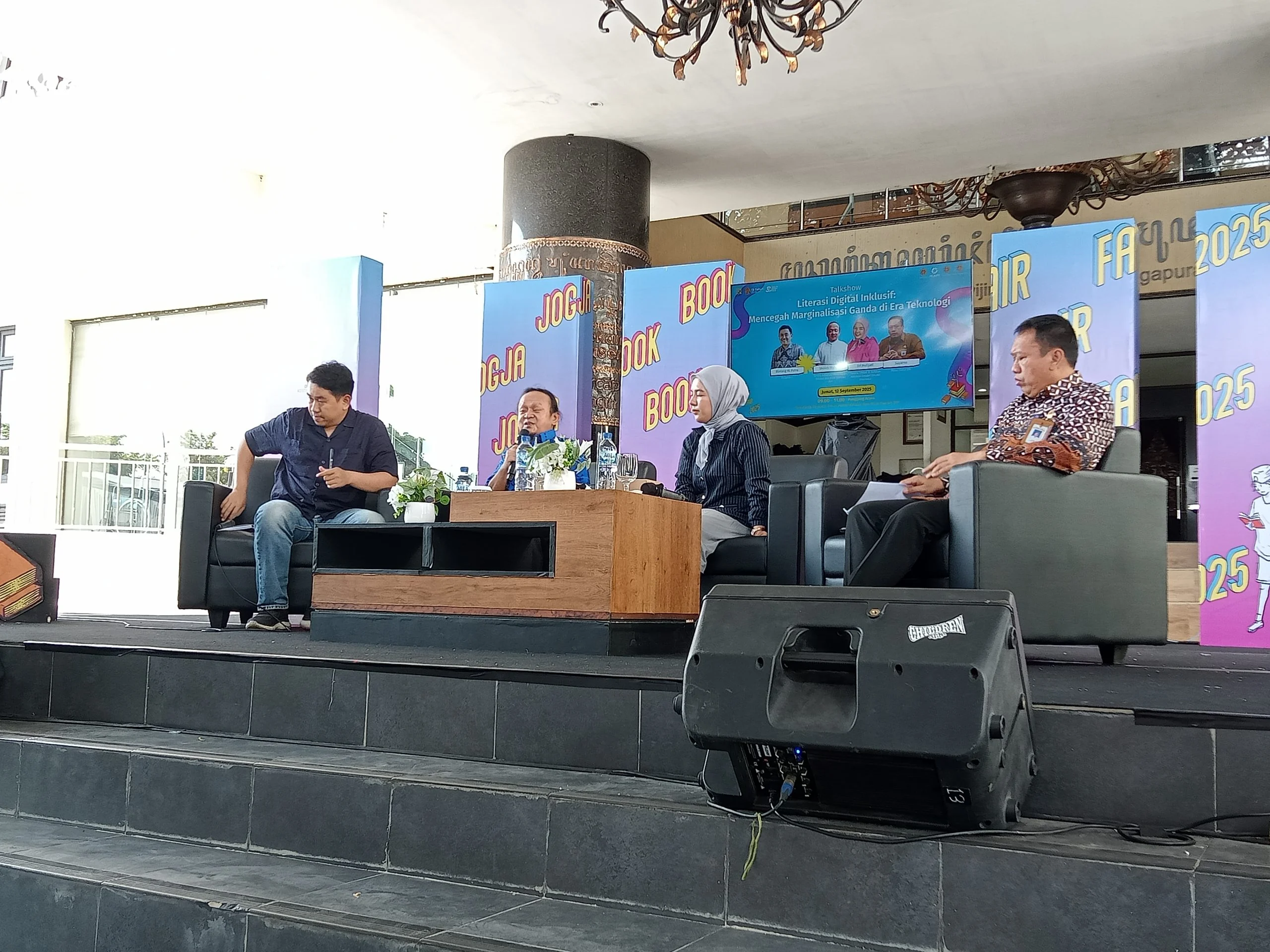 Membaca Tanpa Batas, Menghidupi Kesetaraan