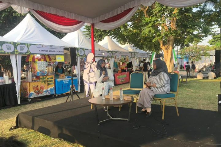 Para penulis pertama di tabula rasa JBF 2025.