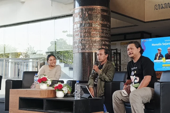 Sejarah Kampung Menurut Siapa?